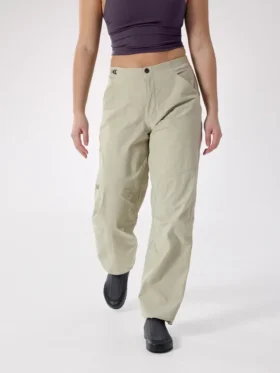 Clarkia Damenhose mit weitem Bein