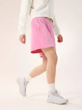 Emblem Fleece Short 6″ für Damen