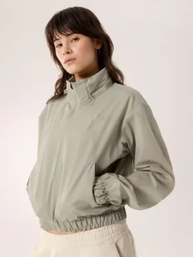 Naya Cropped Stowhood Jacke für Damen