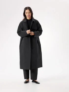 Nitra-Mäntel für Damen